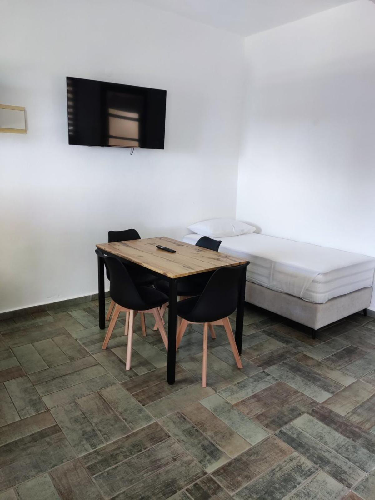 Helen'S 11 Boutique Aparthotel Achladies  Buitenkant foto